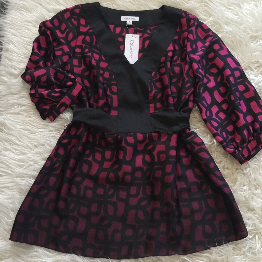 NWT, Calvin Klein blouse, size M.